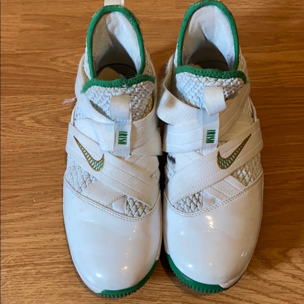 Nike Lebron soldier XII Basketball shoes